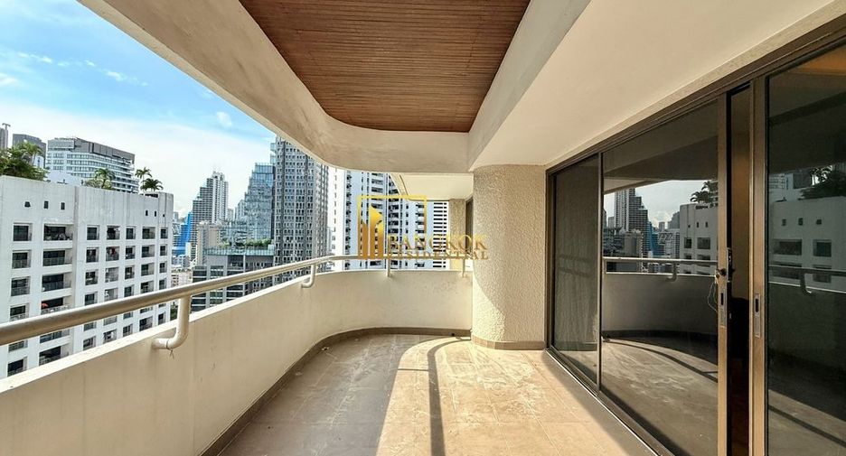 For rent 3 ベッドルーム condo in Watthana, Bangkok