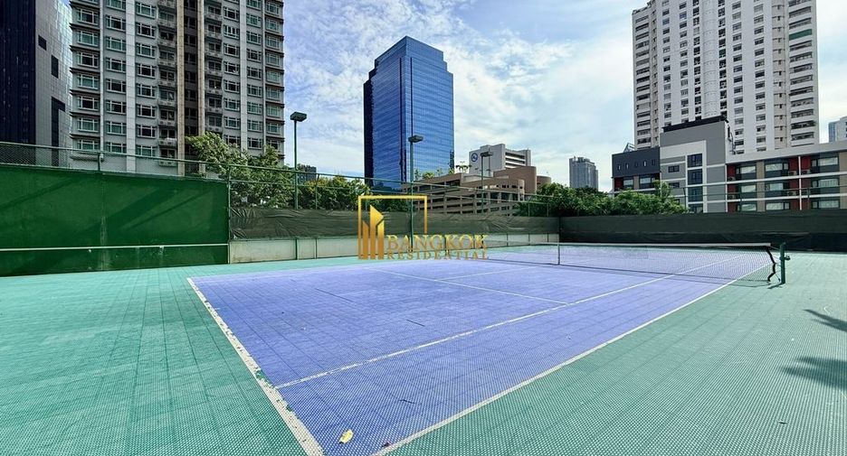 For rent 3 ベッドルーム condo in Watthana, Bangkok