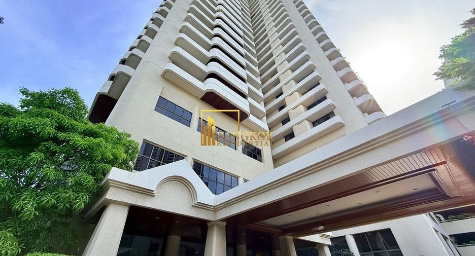For rent 3 ベッドルーム condo in Watthana, Bangkok