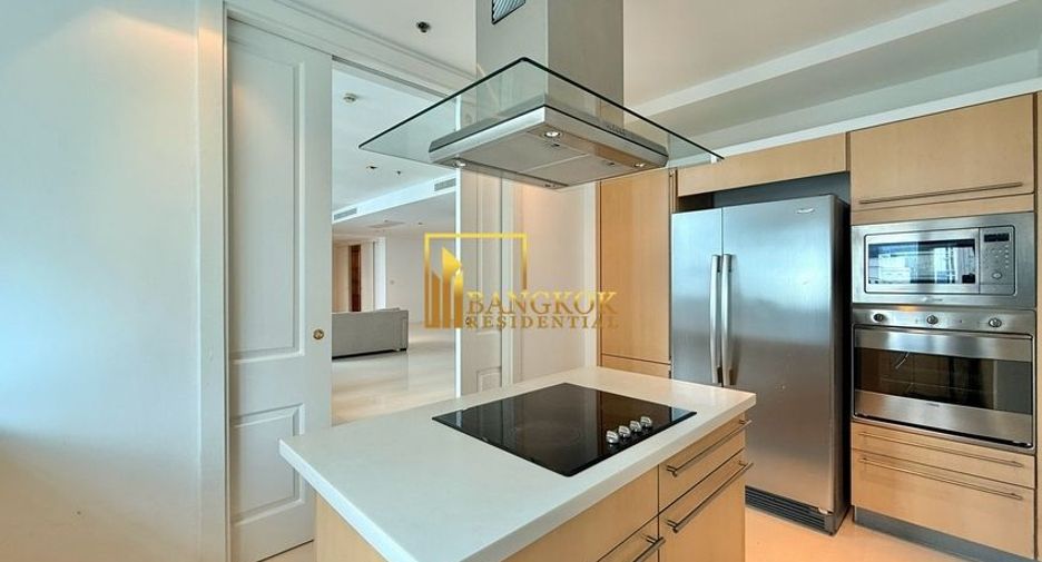 For rent 3 ベッドルーム condo in Pathum Wan, Bangkok