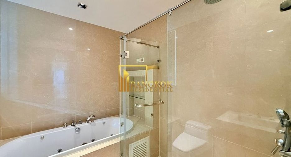 For rent 3 ベッドルーム condo in Pathum Wan, Bangkok