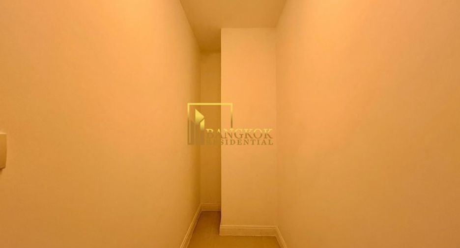 For rent 3 ベッドルーム condo in Pathum Wan, Bangkok
