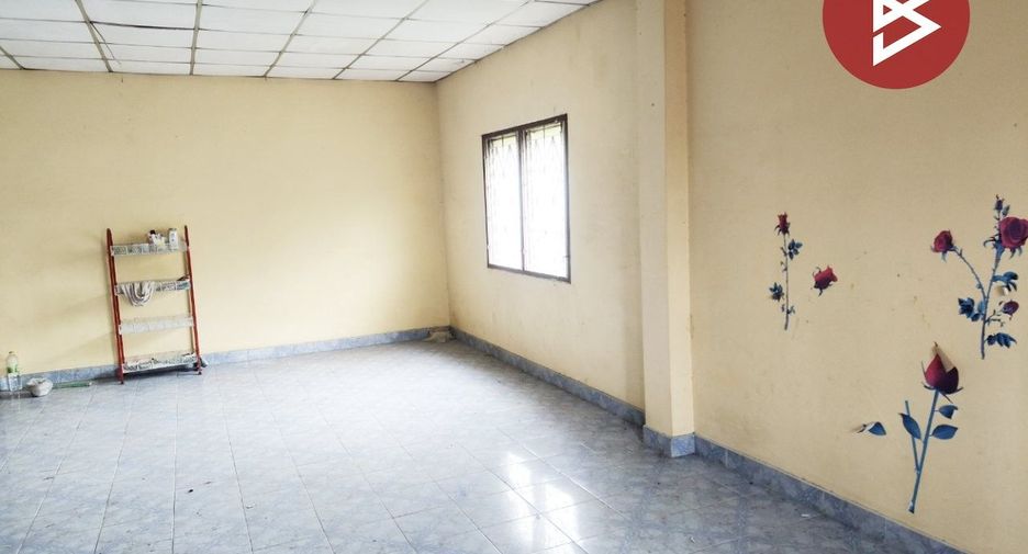 For sale 2 bedrooms townhouse in Ban Pong, Ratchaburi