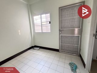 For sale 2 ベッドルーム townhouse in Bang Pakong, Chachoengsao