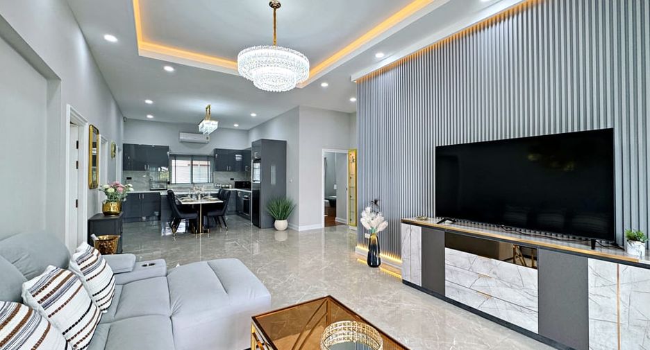 Casa en venta de 3 habitaciones en Huay Yai, Pattaya