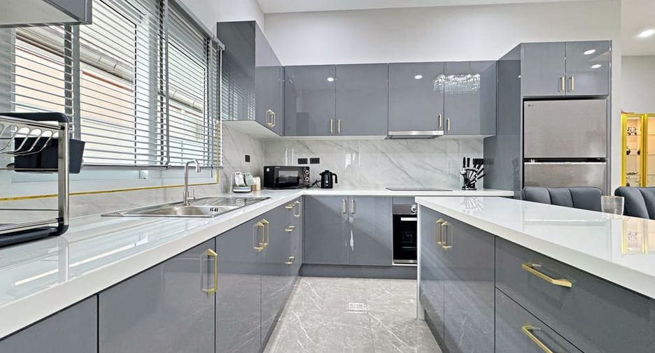 Casa en venta de 3 habitaciones en Huay Yai, Pattaya