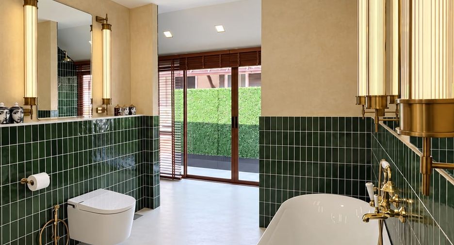 Villa en venta de 5 habitaciones en Bang Lamung, Chonburi