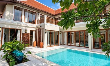 Villa en venta de 5 habitaciones en Bang Lamung, Chonburi