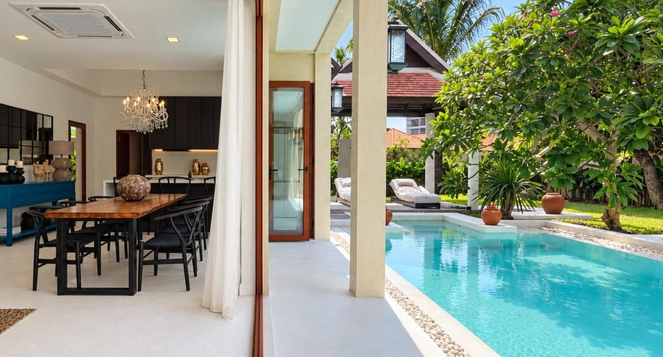 Villa en venta de 5 habitaciones en Bang Lamung, Chonburi