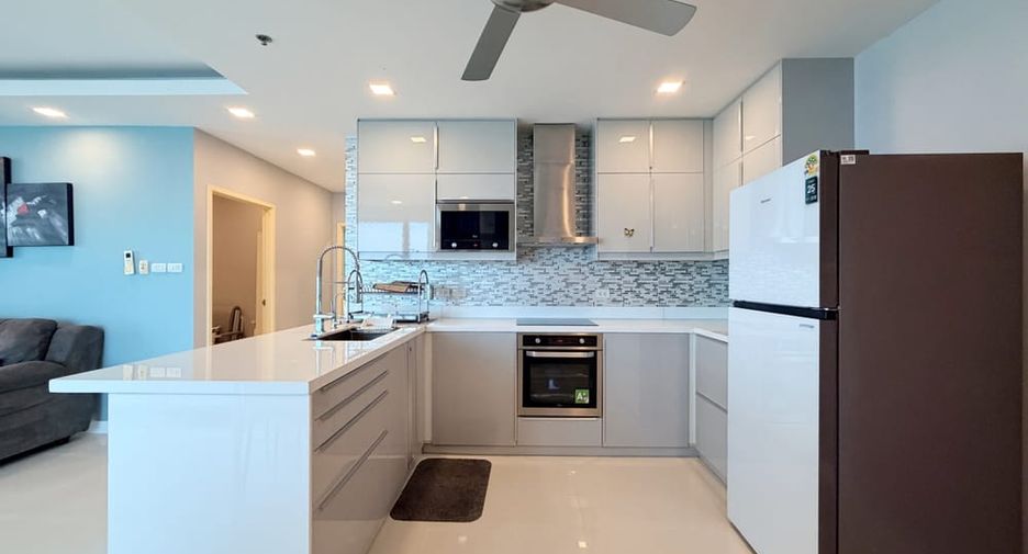 Wohnung zum Kauf mit 2 Zimmer in Bang Lamung, Chonburi