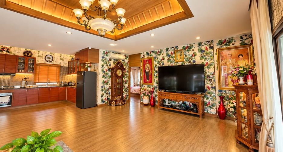 À vendre 3 chambres maison à Huay Yai, Pattaya