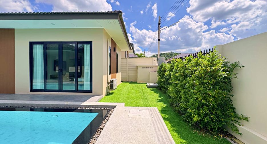À louer 3 chambres villa à Bang Lamung, Chonburi