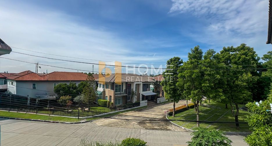 Casa en venta de 6 habitaciones en Bang Khen, Bangkok