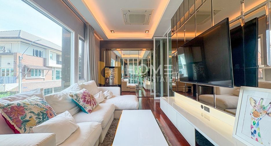 Casa en venta de 6 habitaciones en Bang Khen, Bangkok