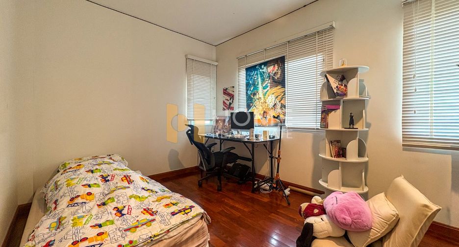 Casa en venta de 6 habitaciones en Bang Khen, Bangkok