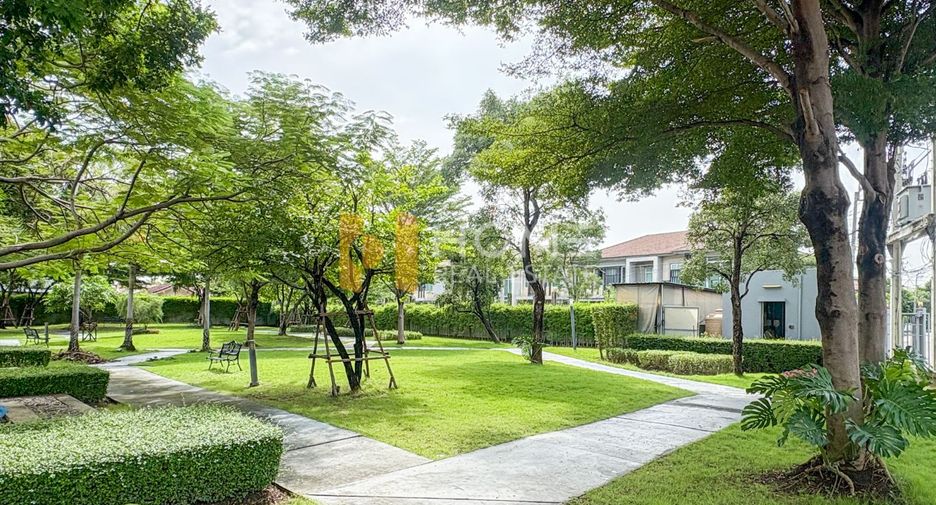Casa en venta de 6 habitaciones en Bang Khen, Bangkok