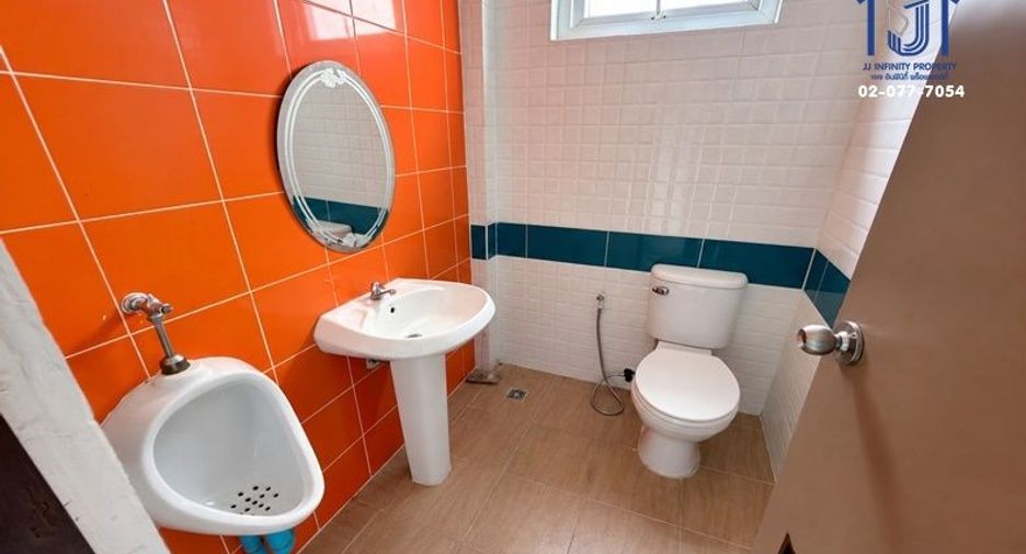 For sale 3 bedrooms house in Din Daeng, Bangkok