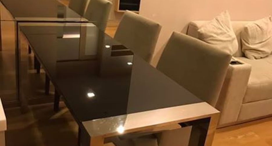 For rent and for sale 1 bed condo in Watthana, Bangkok