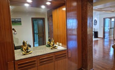 For rent and for sale 3 bedrooms condo in Khlong Toei, Bangkok