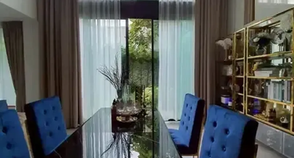 Haus zum Kauf mit 3 Zimmer in Lat Phrao, Bangkok