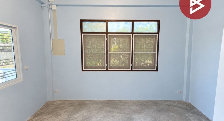 À vendre 3 chambres maison à Ban Phaeo, Samut Sakhon