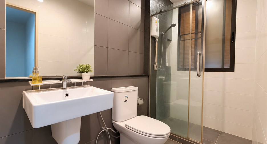 Reihenhaus zum Kauf mit 3 Zimmer in Saphan Sung, Bangkok