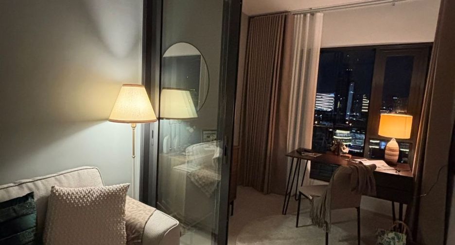 Condo en alquiler de 1 habitaciones en Khlong San, Bangkok