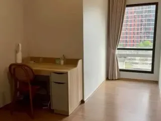 Condo en alquiler de 2 habitaciones en Bang Kapi, Bangkok