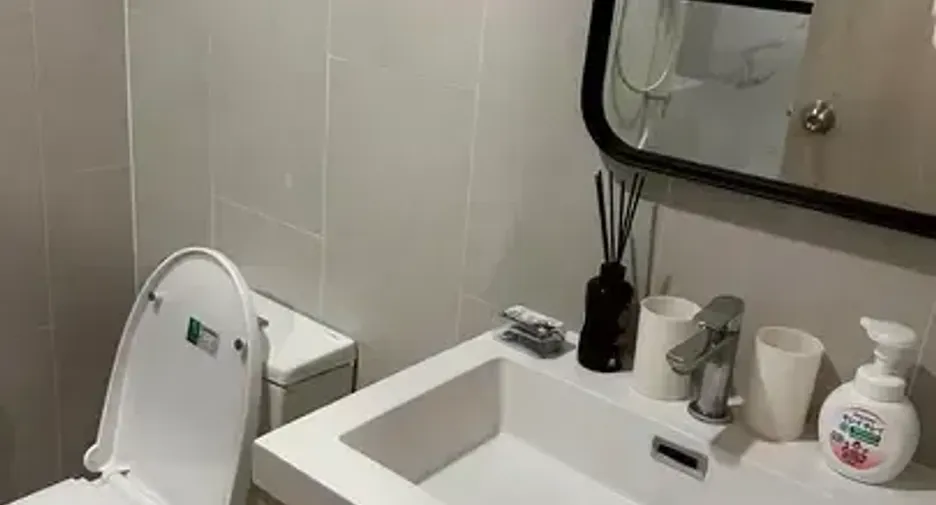 Condo en alquiler de 2 habitaciones en Bang Kapi, Bangkok