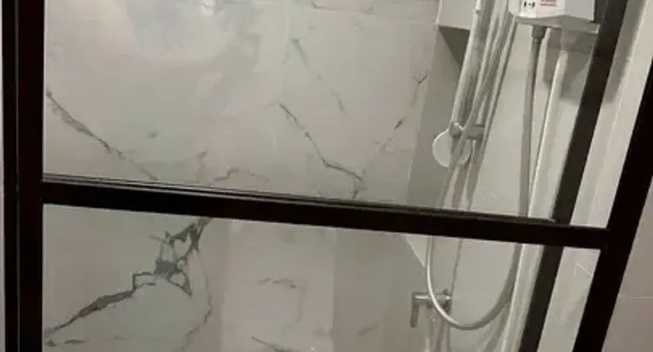 Condo en alquiler de 2 habitaciones en Bang Kapi, Bangkok