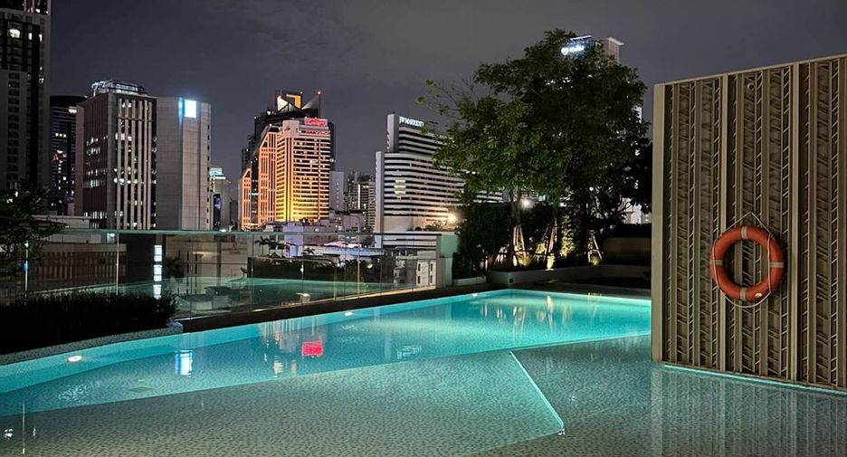 For rent 1 bed condo in Khlong Toei, Bangkok
