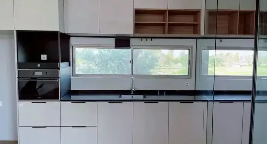 For rent 3 bedrooms house in Saphan Sung, Bangkok