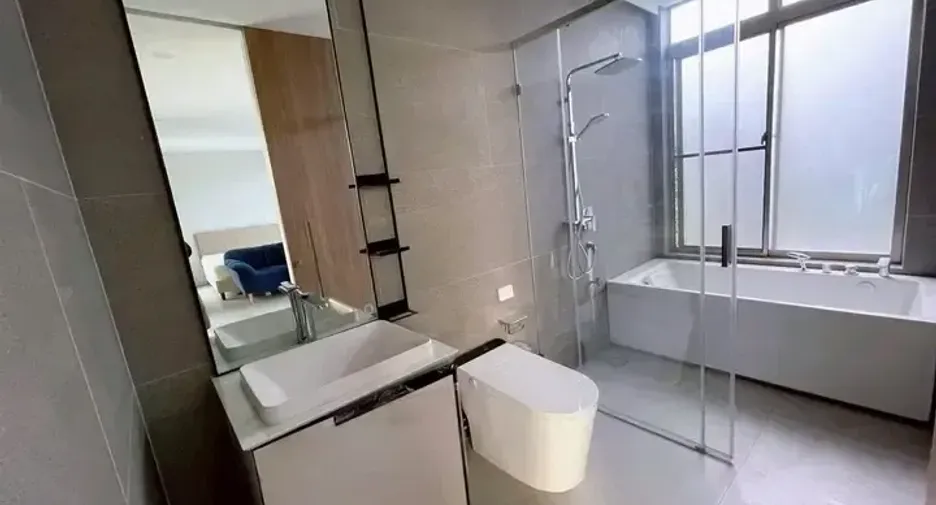 For rent 3 bedrooms house in Saphan Sung, Bangkok