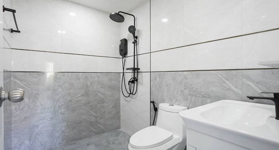 Villa zum Kauf mit 3 Zimmer in Huay Yai, Pattaya