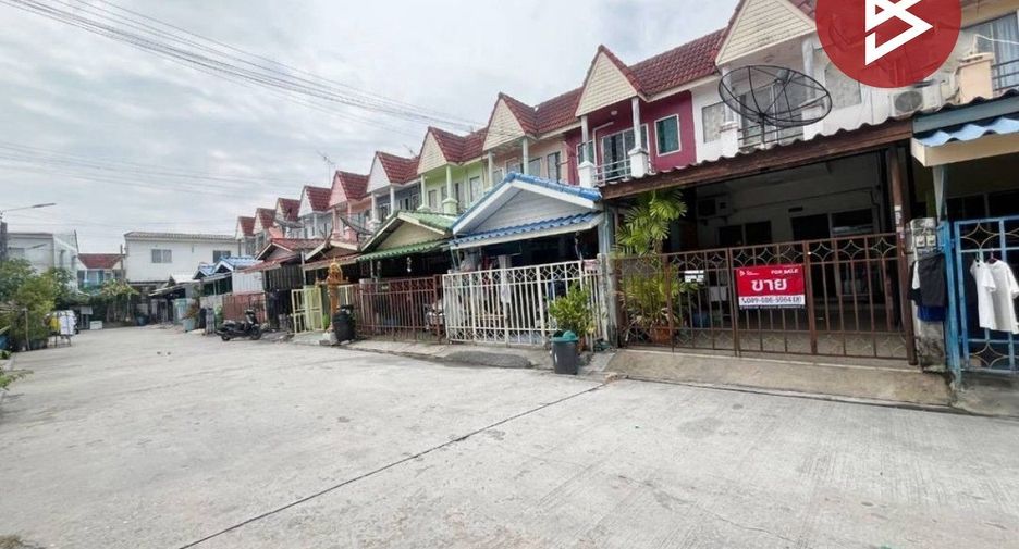 À vendre 2 chambres maison de ville à Mueang Samut Prakan, Samut Prakan