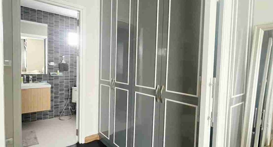 For sale 3 bedrooms house in Lat Krabang, Bangkok