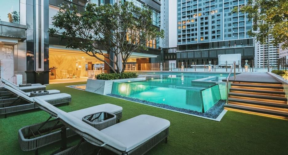 À louer appartement avec services à Khlong Toei, Bangkok