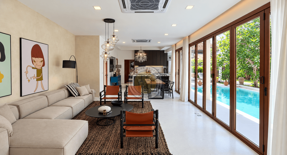 Villa en venta de 5 habitaciones en Bang Lamung, Chonburi