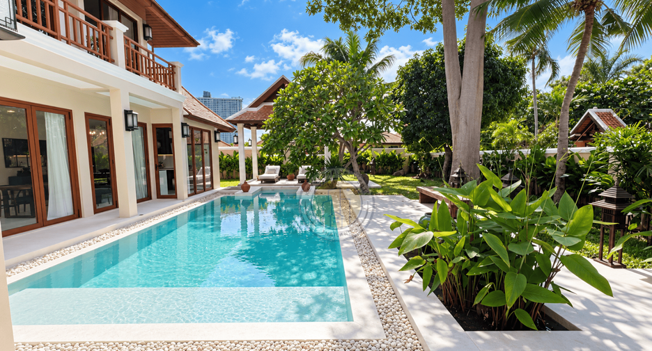 Villa en venta de 5 habitaciones en Bang Lamung, Chonburi