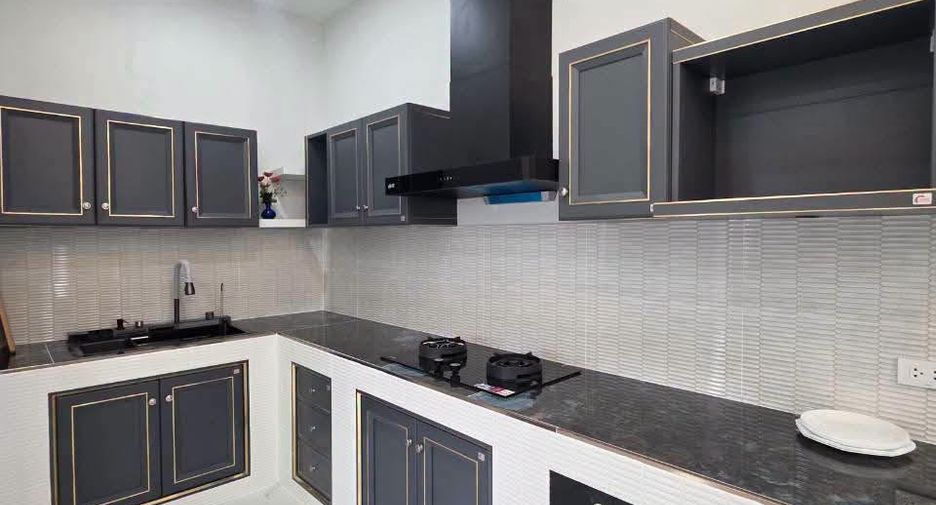 Haus zum Kauf mit 3 Zimmer in Bang Saray, Pattaya