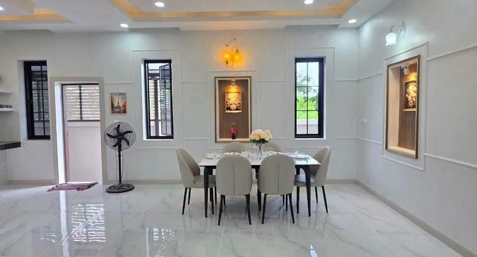 Haus zum Kauf mit 3 Zimmer in Bang Saray, Pattaya