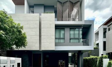 Haus zur Miete und zum Kauf mit 5 Zimmer in Suan Luang, Bangkok