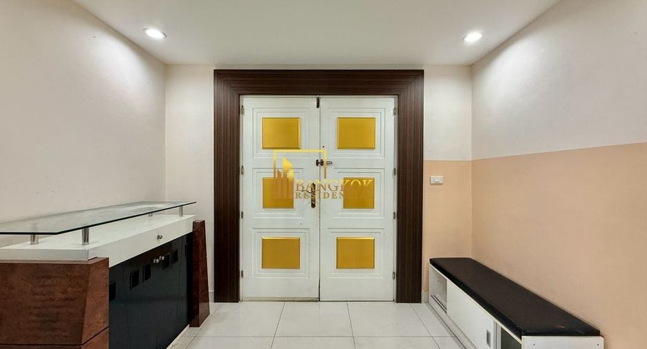 For rent and for sale 3 bedrooms condo in Khlong Toei, Bangkok