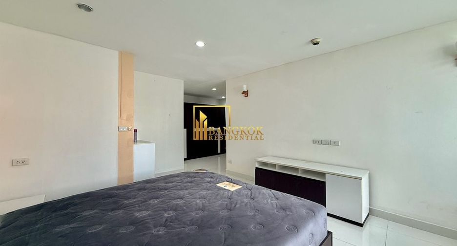 For rent and for sale 3 bedrooms condo in Khlong Toei, Bangkok