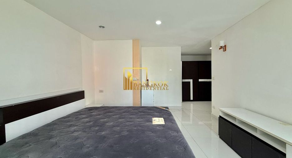 For rent and for sale 3 bedrooms condo in Khlong Toei, Bangkok