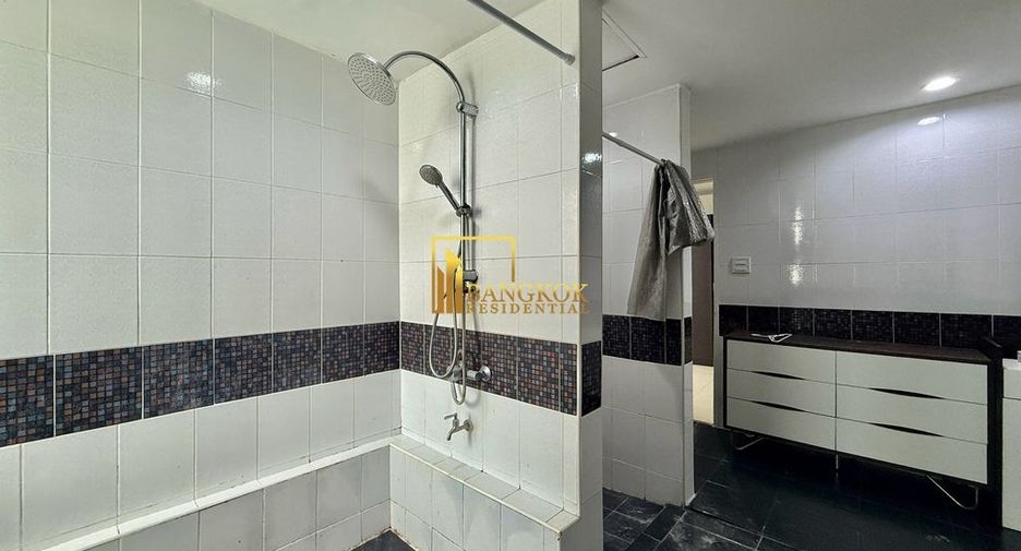 For rent and for sale 3 bedrooms condo in Khlong Toei, Bangkok