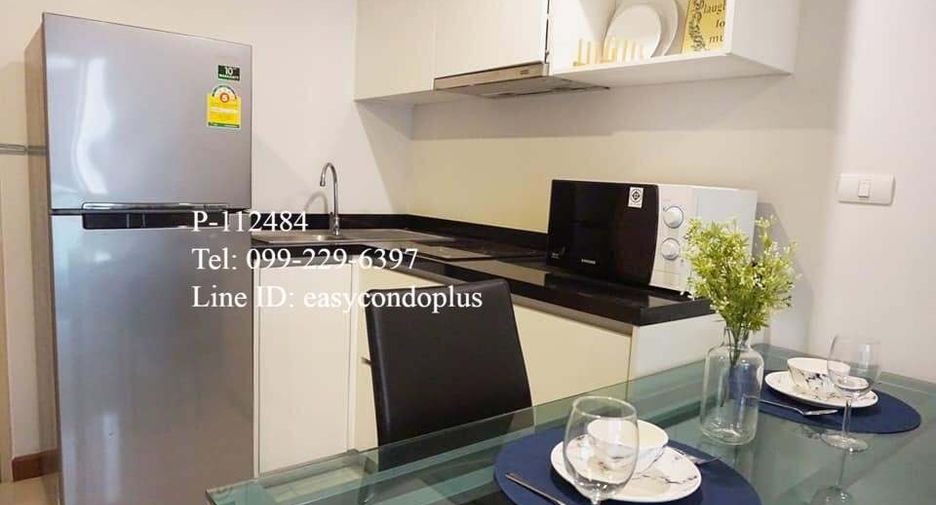 Condo en alquiler de 1 habitaciones en Watthana, Bangkok