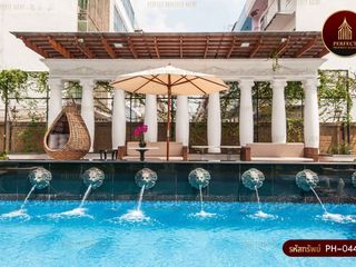 For sale 5 bedrooms house in Din Daeng, Bangkok