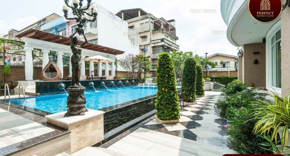 For sale 5 bedrooms house in Din Daeng, Bangkok