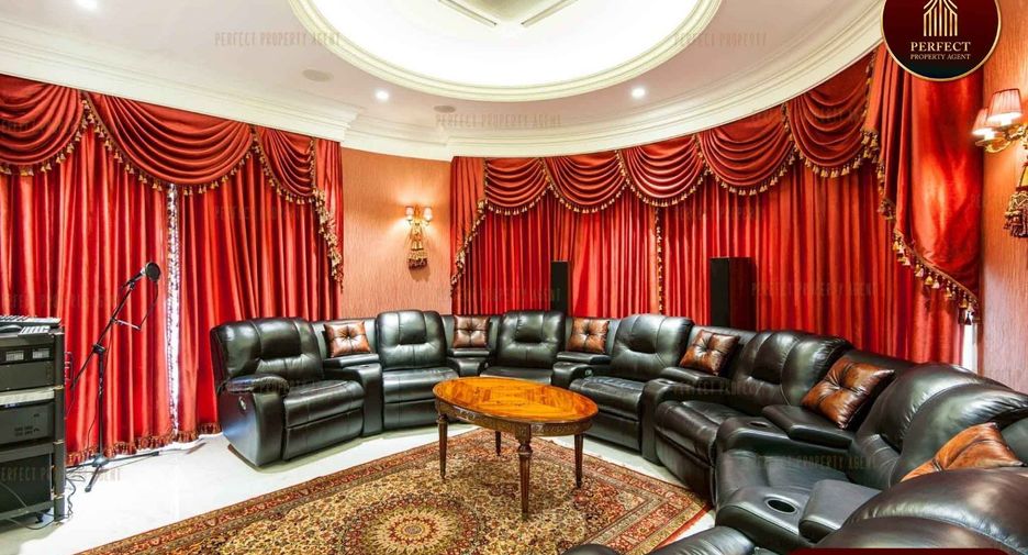 For sale 5 bedrooms house in Din Daeng, Bangkok